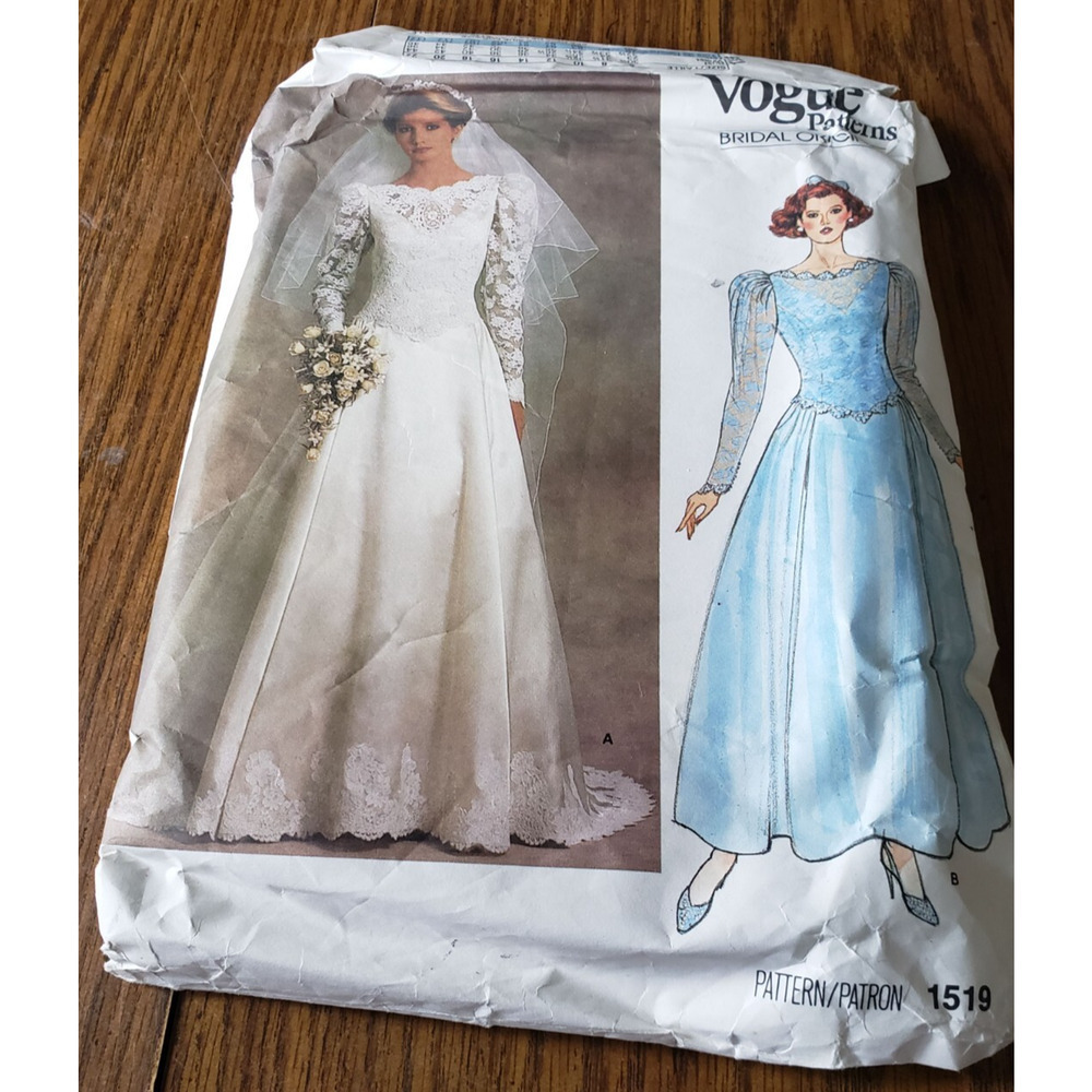 Vogue 1519 Pattern Misses' Petite Bridal Gown Wedding Dress Size 6-16 Cut
